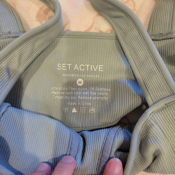 NWOT- Set Active 2-Piece Set - Picture 2 of 3